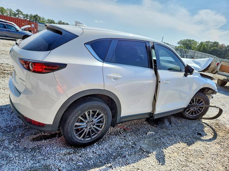 2020 MAZDA CX-5 TOURING 3