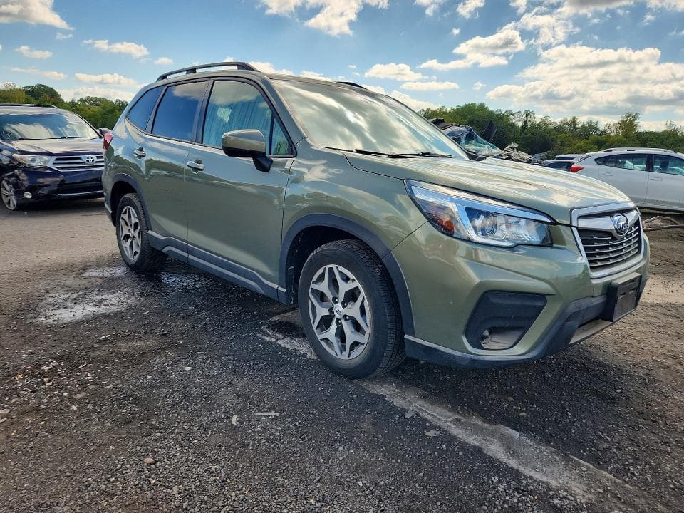 2019 SUBARU FORESTER PREMIUM 4