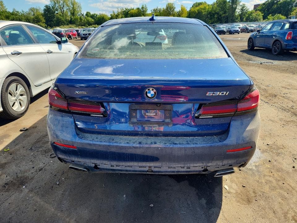2021 BMW 530 XI 6
