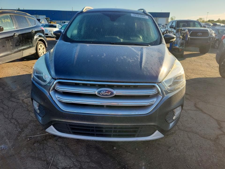 2017 FORD ESCAPE TITANIUM 5