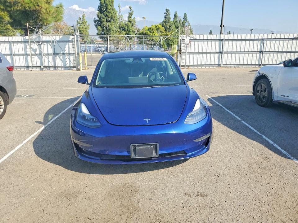 2022 TESLA MODEL 3 5