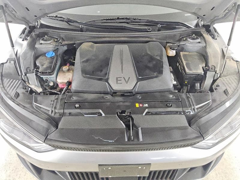 2023 KIA EV6 WIND 12
