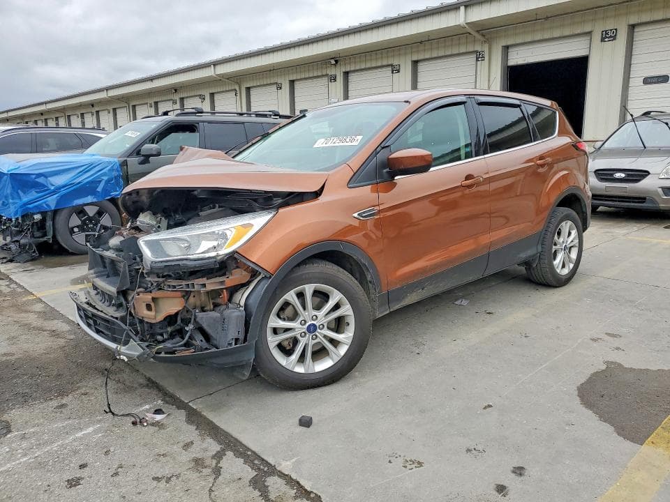 2017 FORD ESCAPE SE - 1