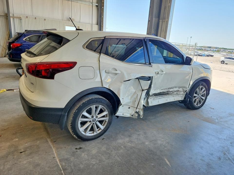 2019 NISSAN ROGUE SPORT S 3