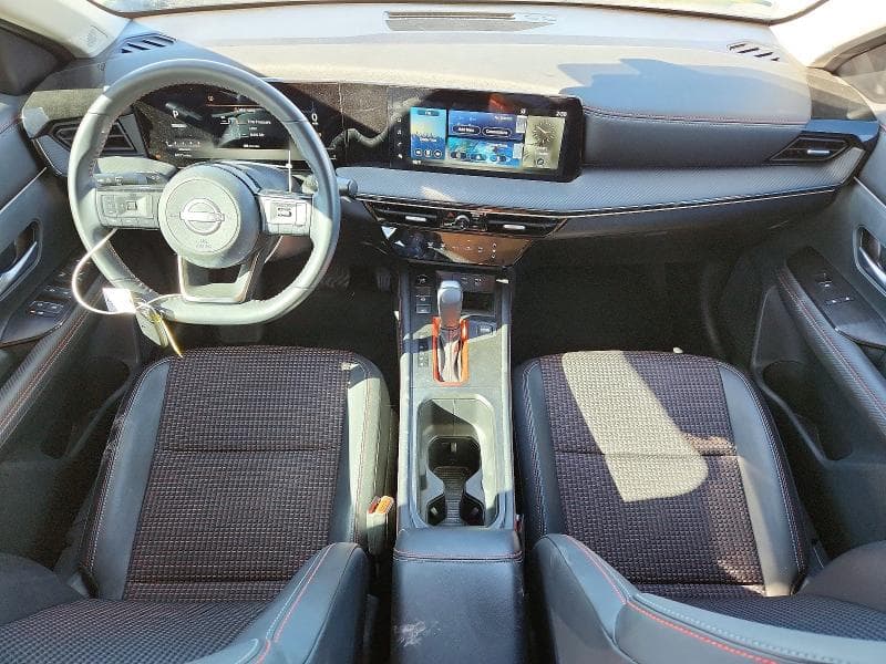 2025 NISSAN KICKS SR 8