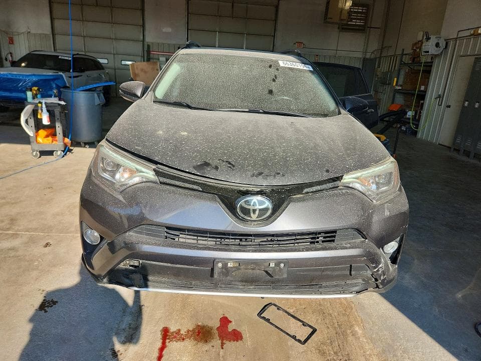 2018 TOYOTA RAV4 LIMITED 5