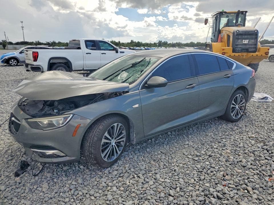2018 BUICK REGAL ESSENCE - 1