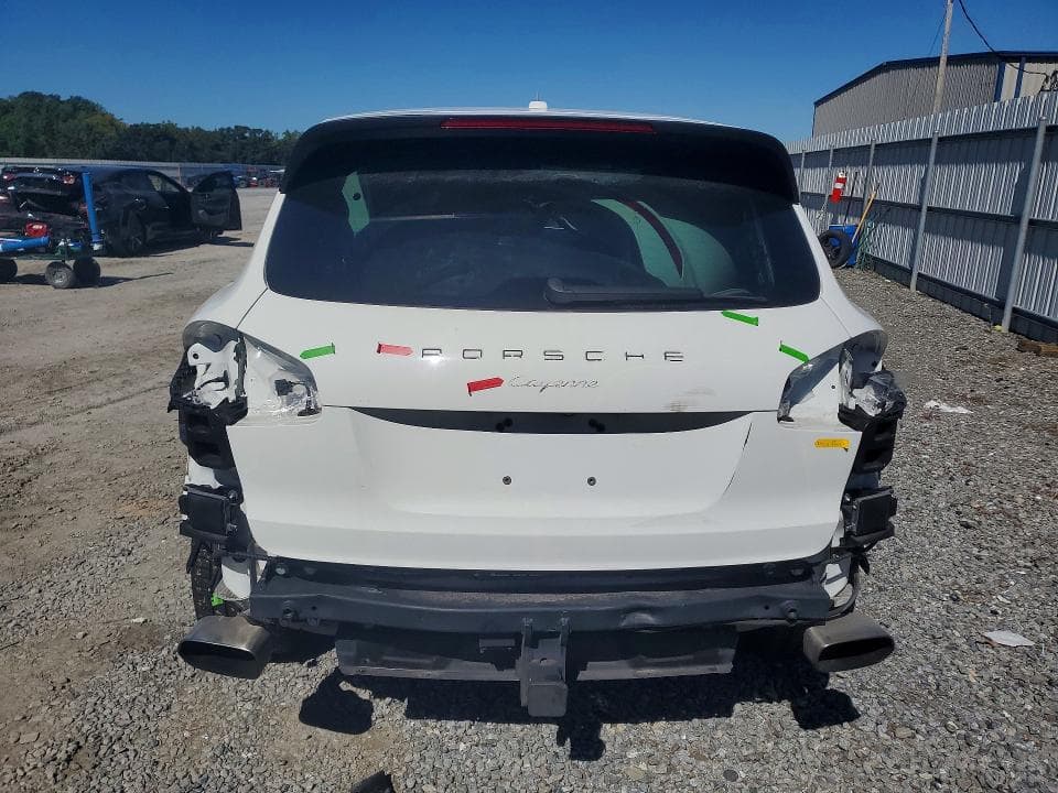 2017 PORSCHE CAYENNE 6