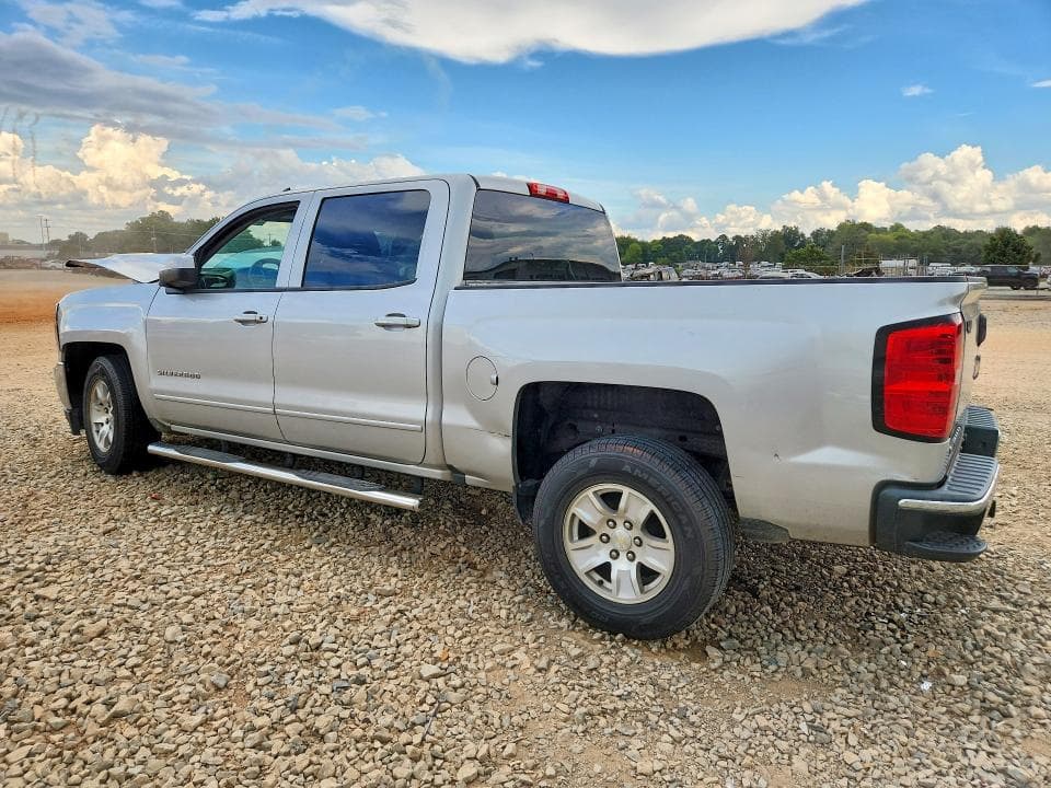 2018 CHEVROLET SILVERADO C1500 LT 2