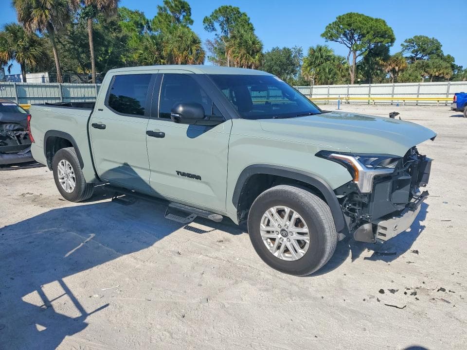 2025 TOYOTA TUNDRA SR5 4