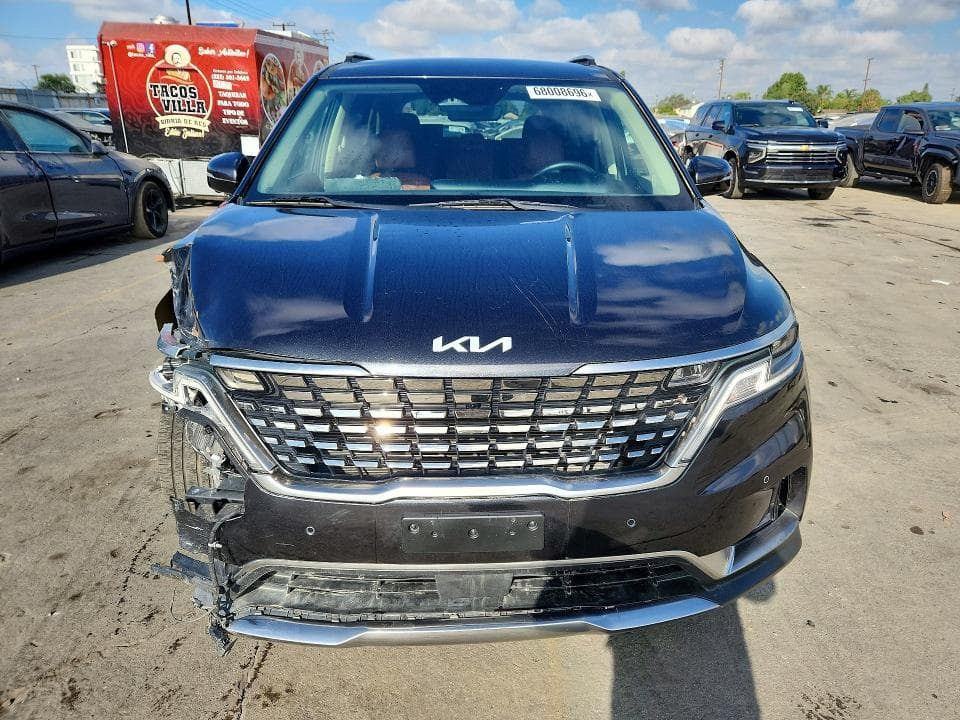 2024 KIA CARNIVAL SX 5