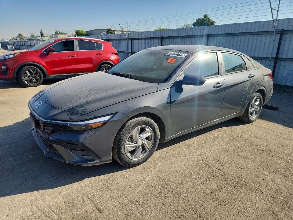 2025 HYUNDAI ELANTRA SE - 1