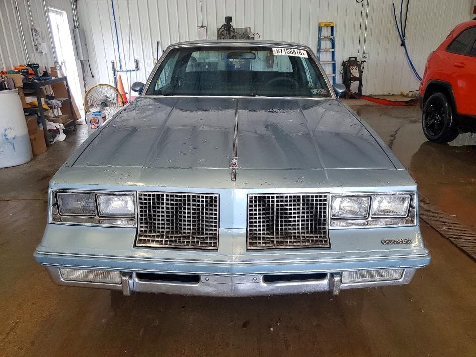 1985 OLDSMOBILE CUTLASS SUPREME 5