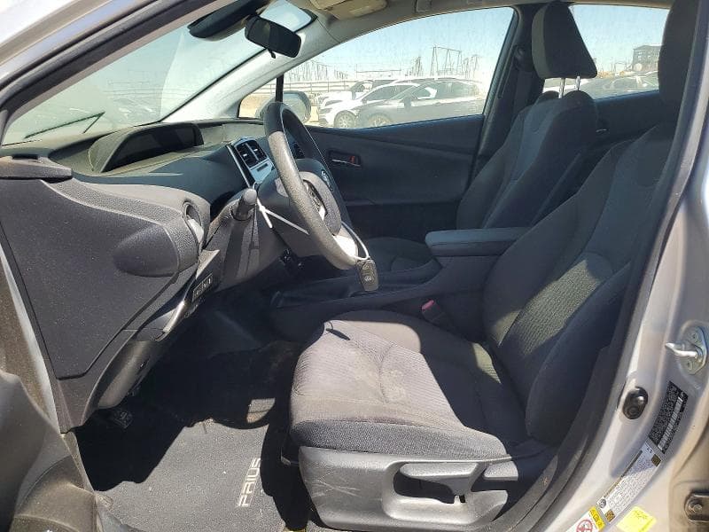 2017 TOYOTA PRIUS TWO 7
