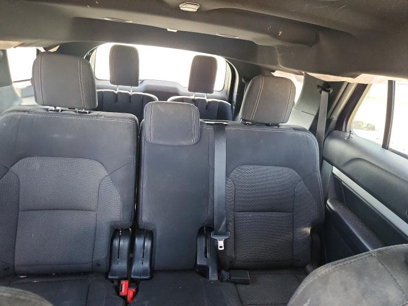 2017 FORD EXPLORER XLT 10