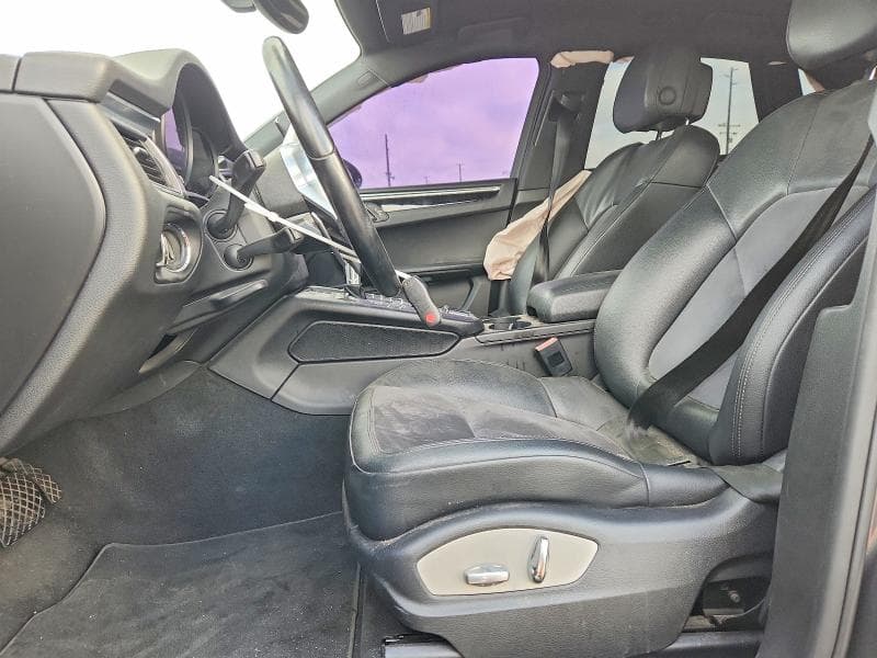 2018 PORSCHE MACAN 7