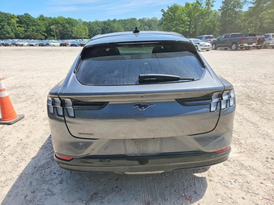 2021 FORD MUSTANG MACH-E PREMIUM 6