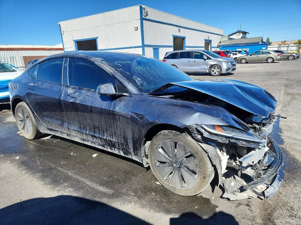 2024 TESLA MODEL 3 4