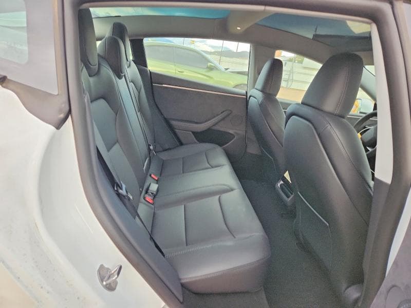 2026 TESLA MODEL 3 10
