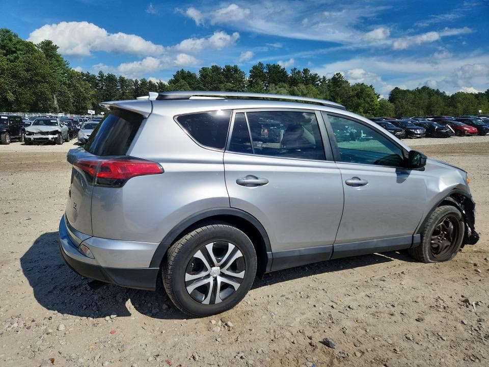 2017 TOYOTA RAV4 LE 3