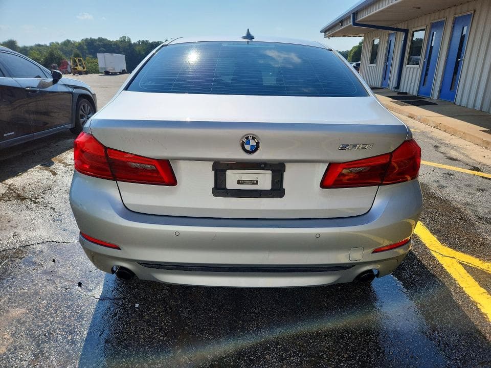 2019 BMW 530 I 6