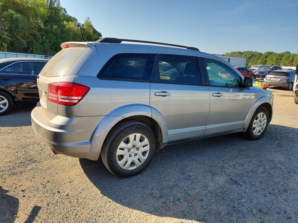 2020 DODGE JOURNEY SE 3