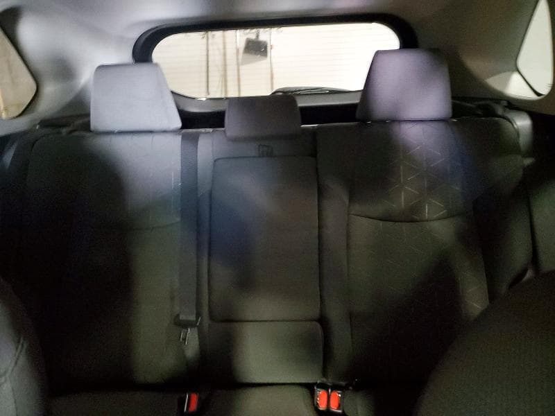 2021 TOYOTA RAV4 XLE 10