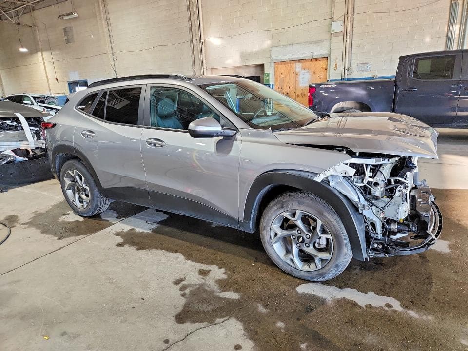 2025 CHEVROLET TRAX 1LT 4