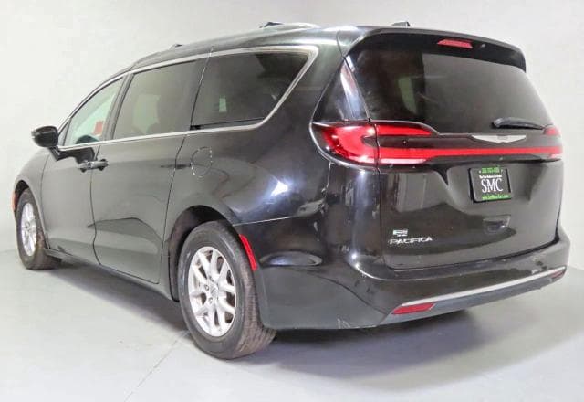 2022 CHRYSLER PACIFICA TOURING L 4