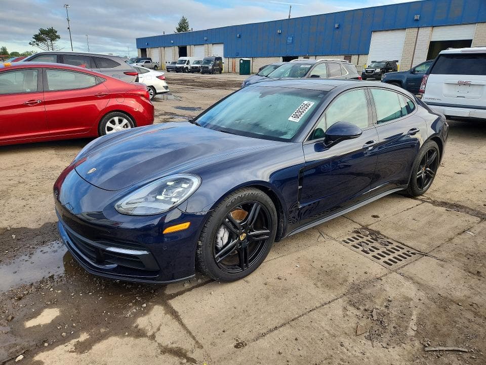 2018 PORSCHE PANAMERA 4 - 1