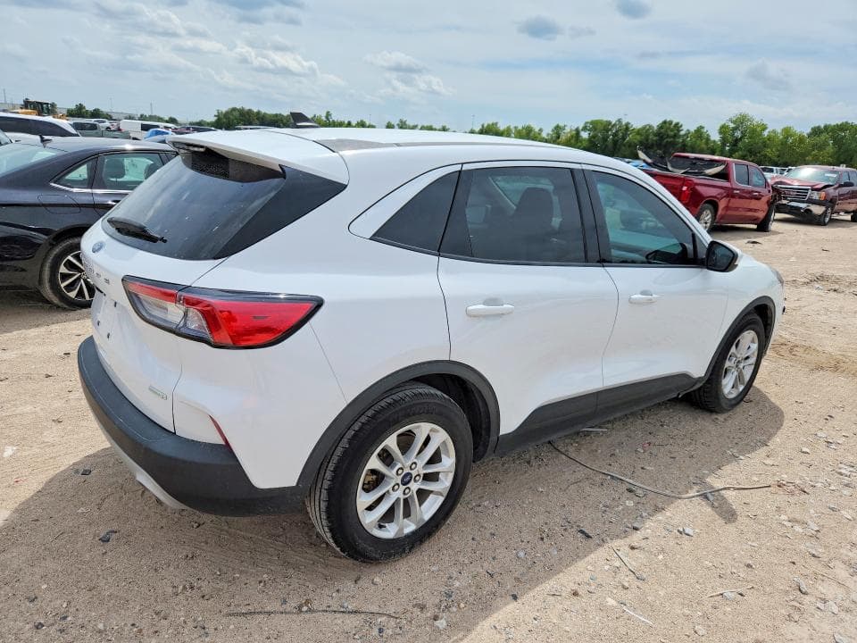 2020 FORD ESCAPE SE 3