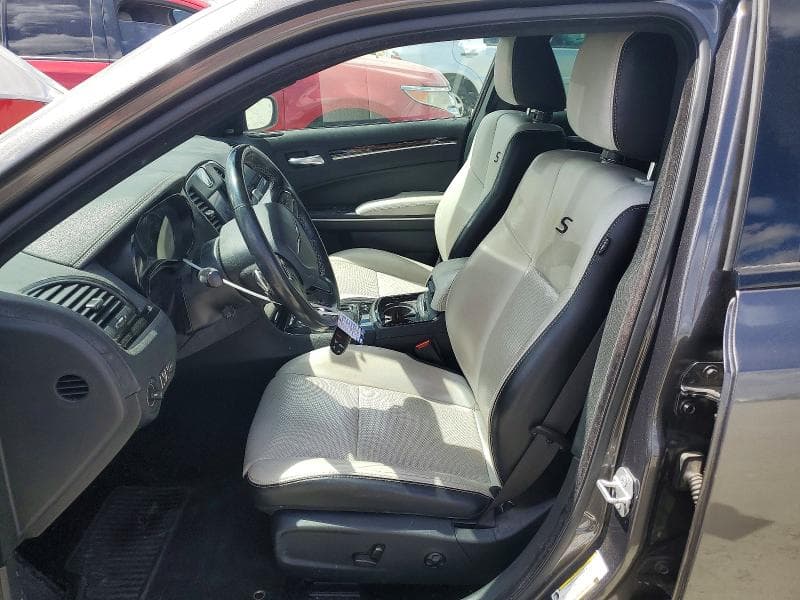 2019 CHRYSLER 300 S 7