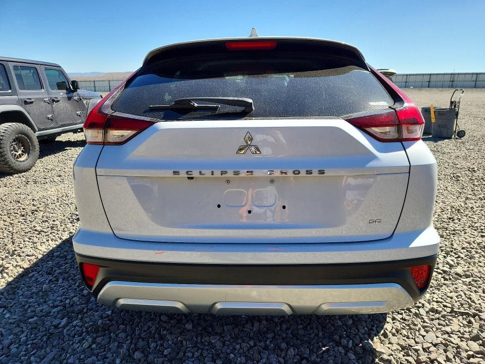 2024 MITSUBISHI ECLIPSE CROSS SE 6