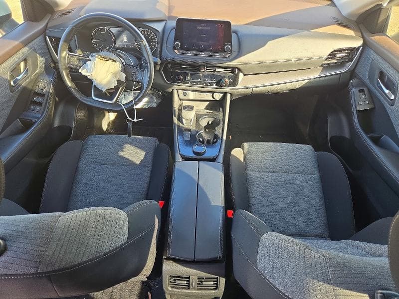 2022 NISSAN ROGUE SV 8