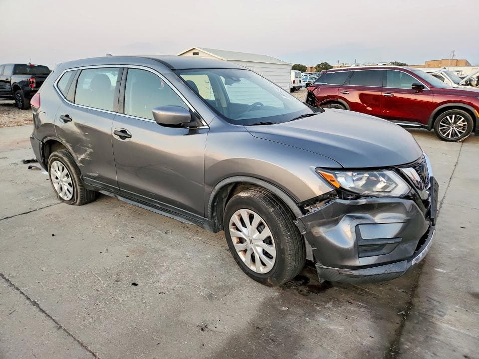 2019 NISSAN ROGUE S 4
