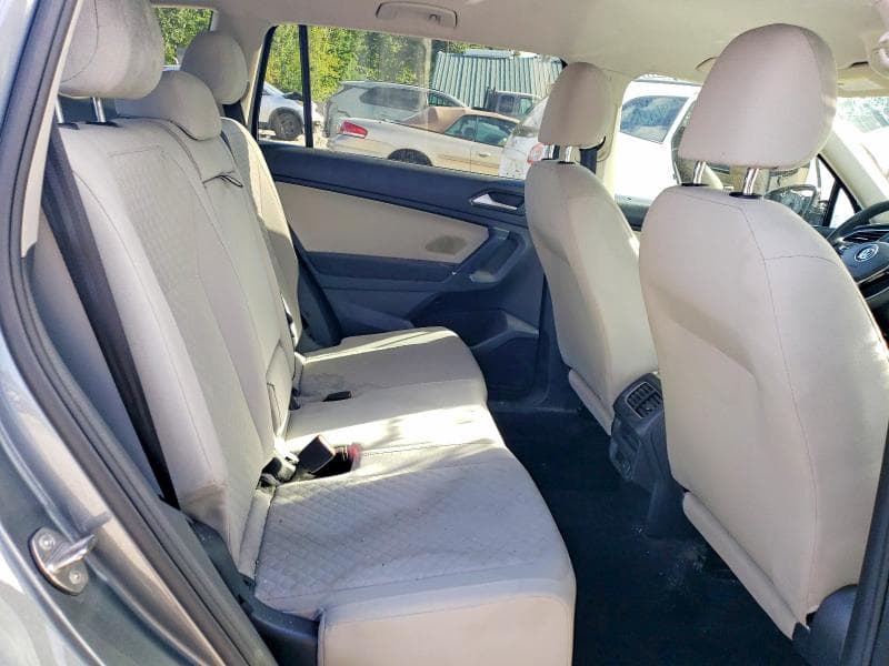 2018 VOLKSWAGEN TIGUAN S 10