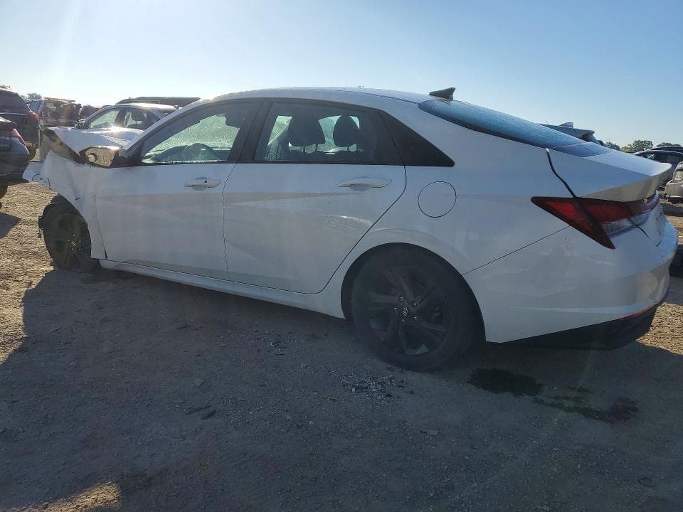 2022 HYUNDAI ELANTRA SEL 2