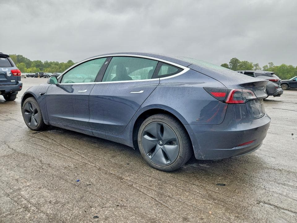 2020 TESLA MODEL 3 2