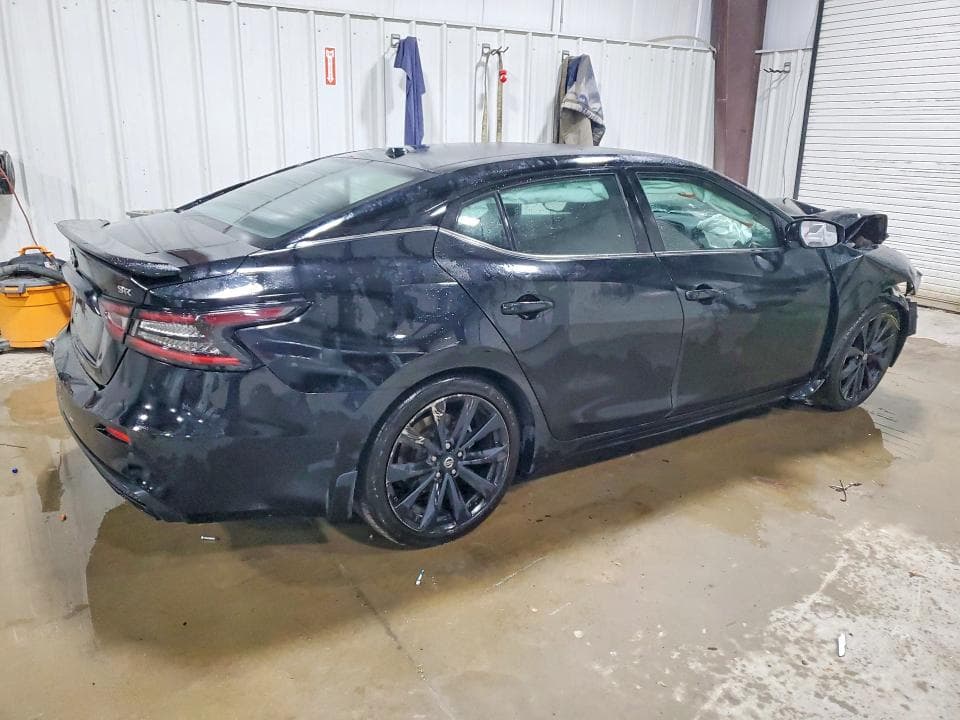 2022 NISSAN MAXIMA SR 3