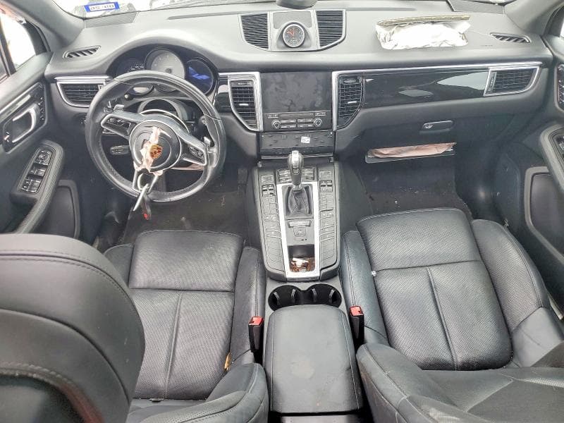 2018 PORSCHE MACAN S 8