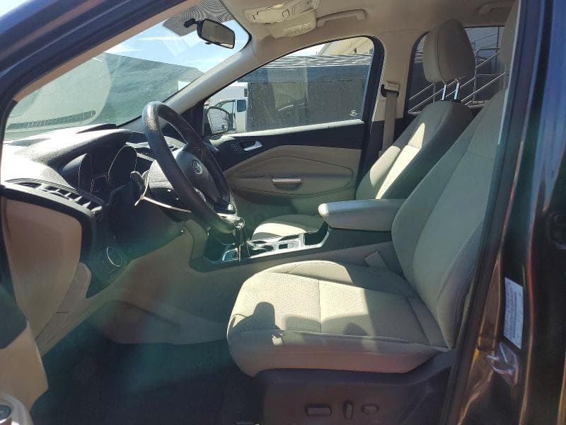 2017 FORD ESCAPE SE 7