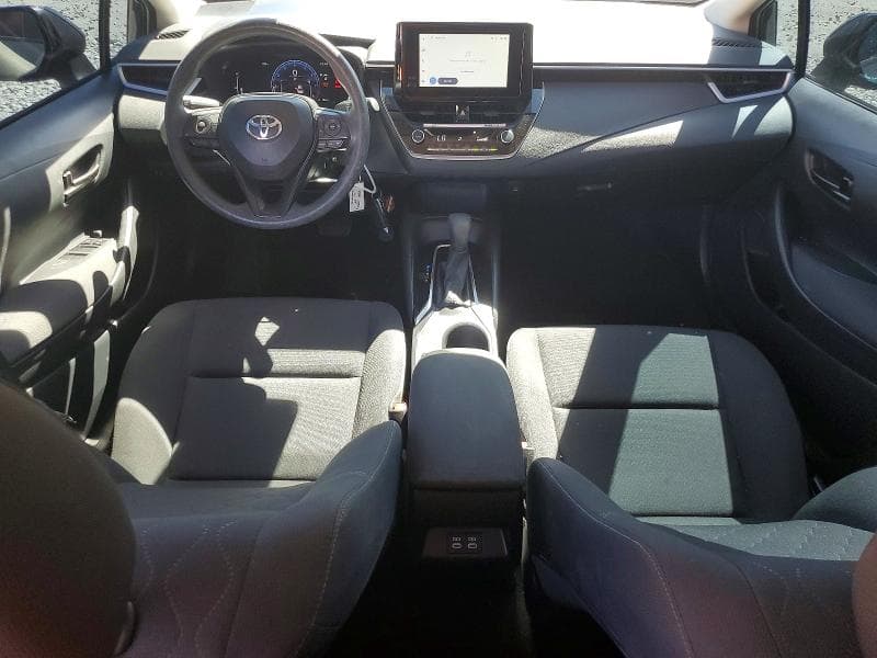 2026 TOYOTA COROLLA LE 8