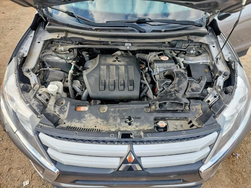 2019 MITSUBISHI ECLIPSE CROSS ES 12