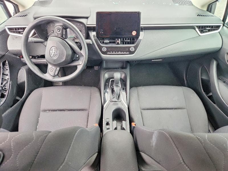 2025 TOYOTA COROLLA LE 8