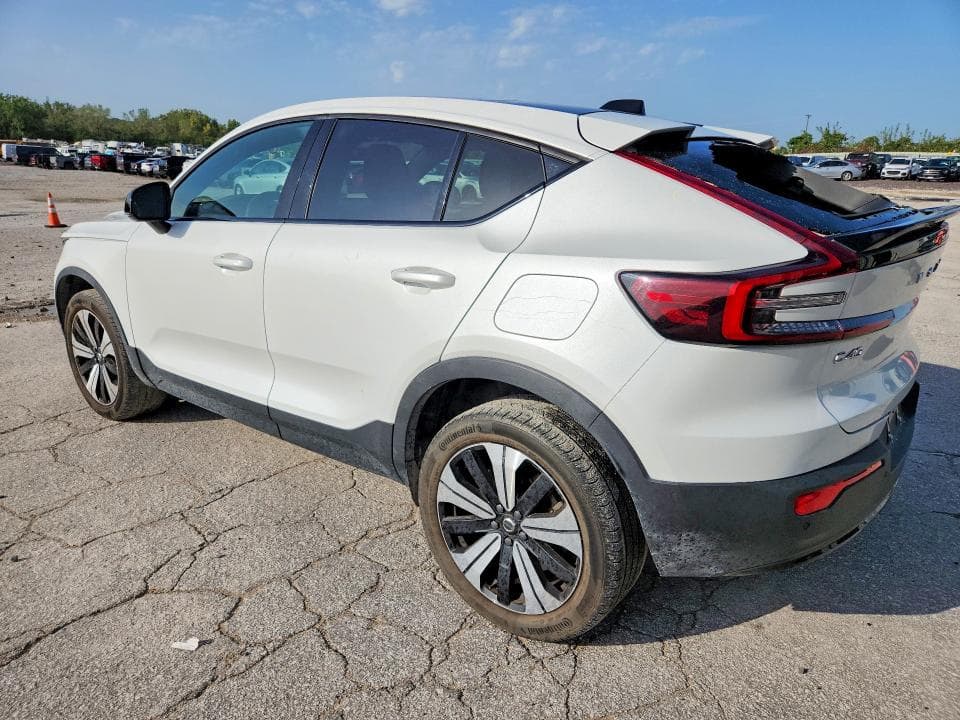 2023 VOLVO C40 RECHARGE PLUS 2