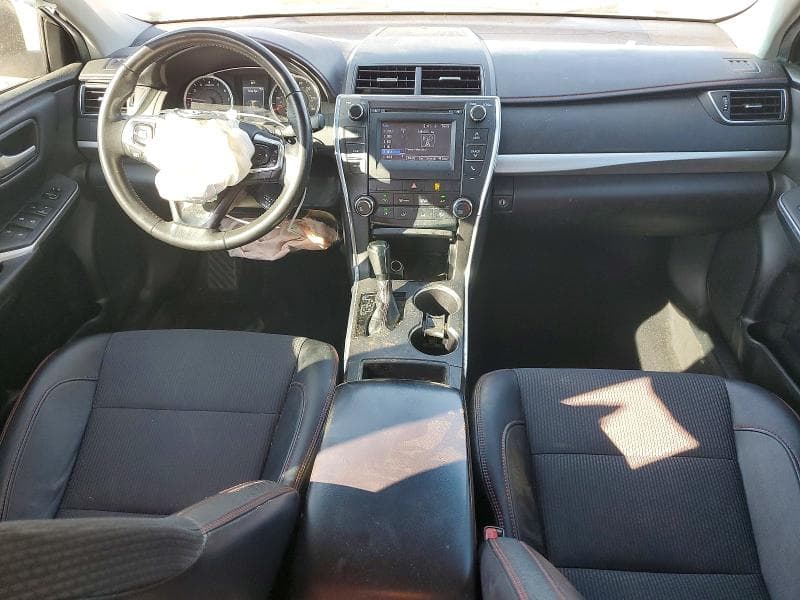 2017 TOYOTA CAMRY SE 8