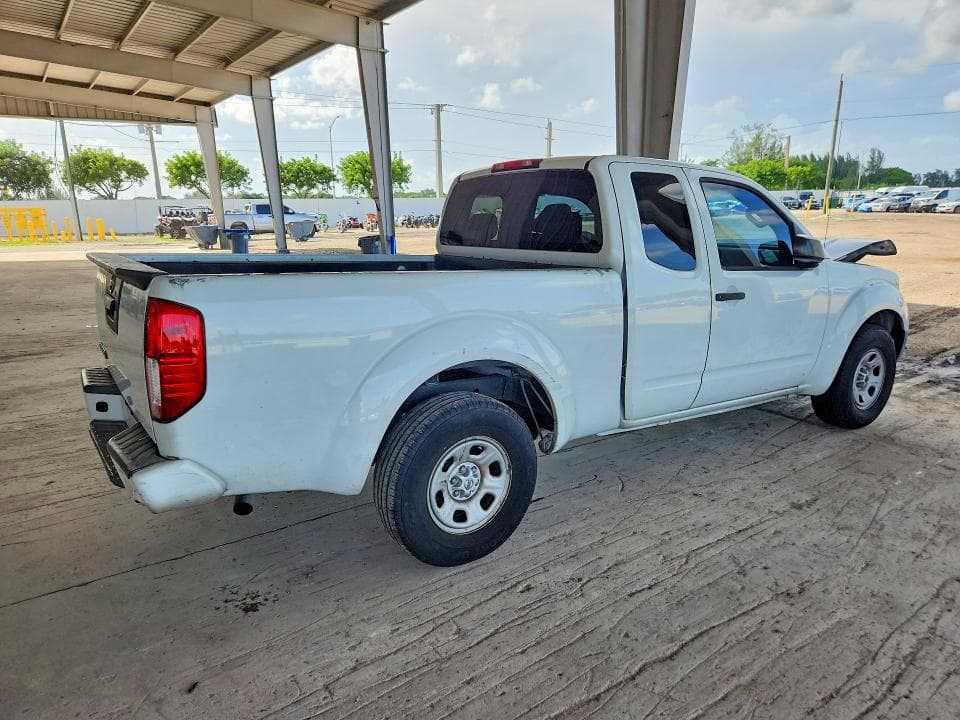 2018 NISSAN FRONTIER S 3