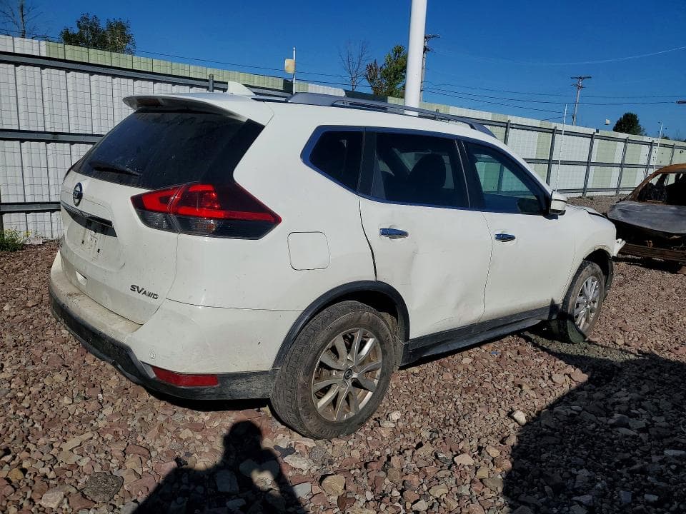2020 NISSAN ROGUE SV 3