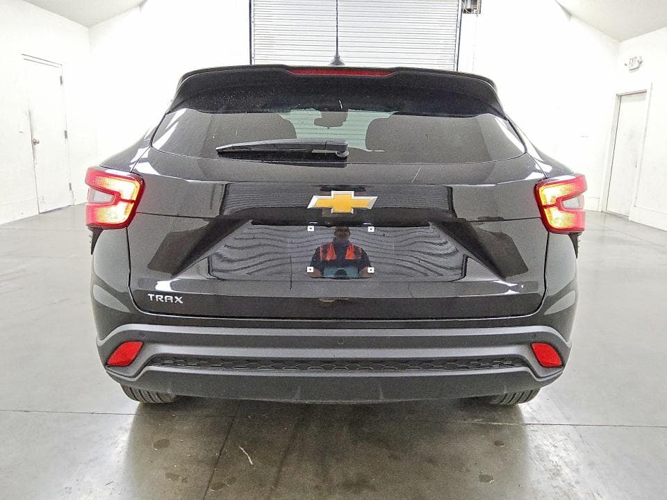2026 CHEVROLET TRAX LS 6