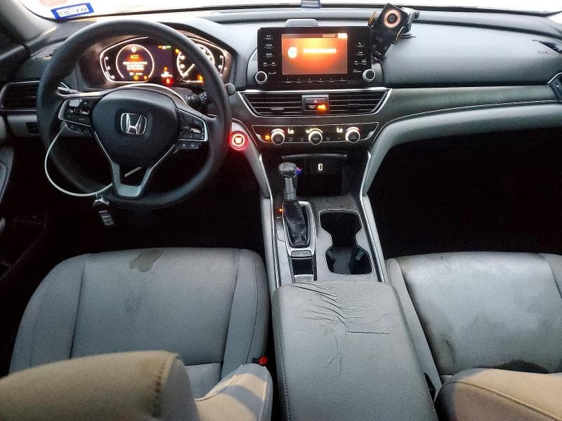 2018 HONDA ACCORD LX 8